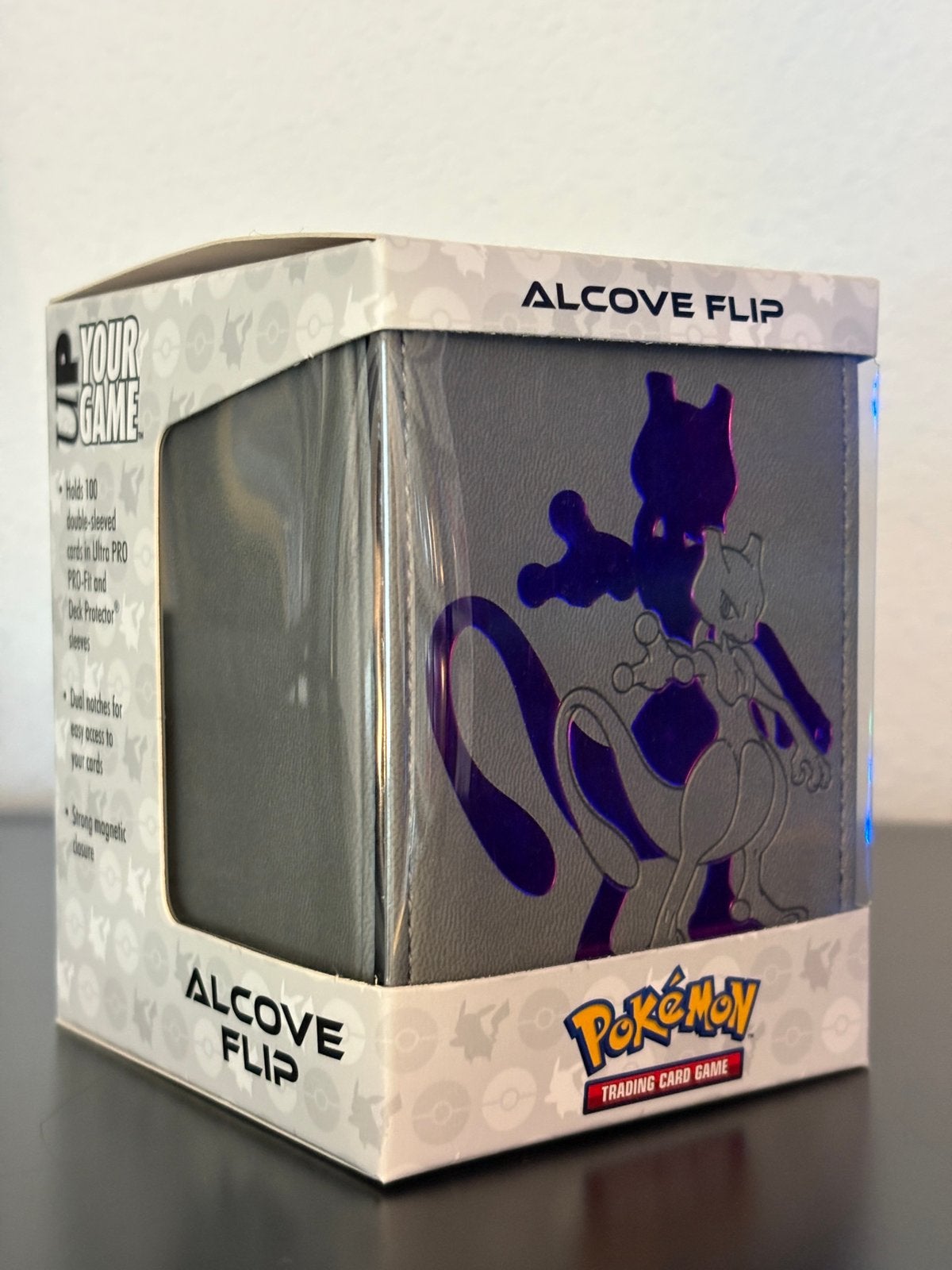 Mewtwo Kaarten protector, Ophalen of Verzenden, Zo goed als nieuw