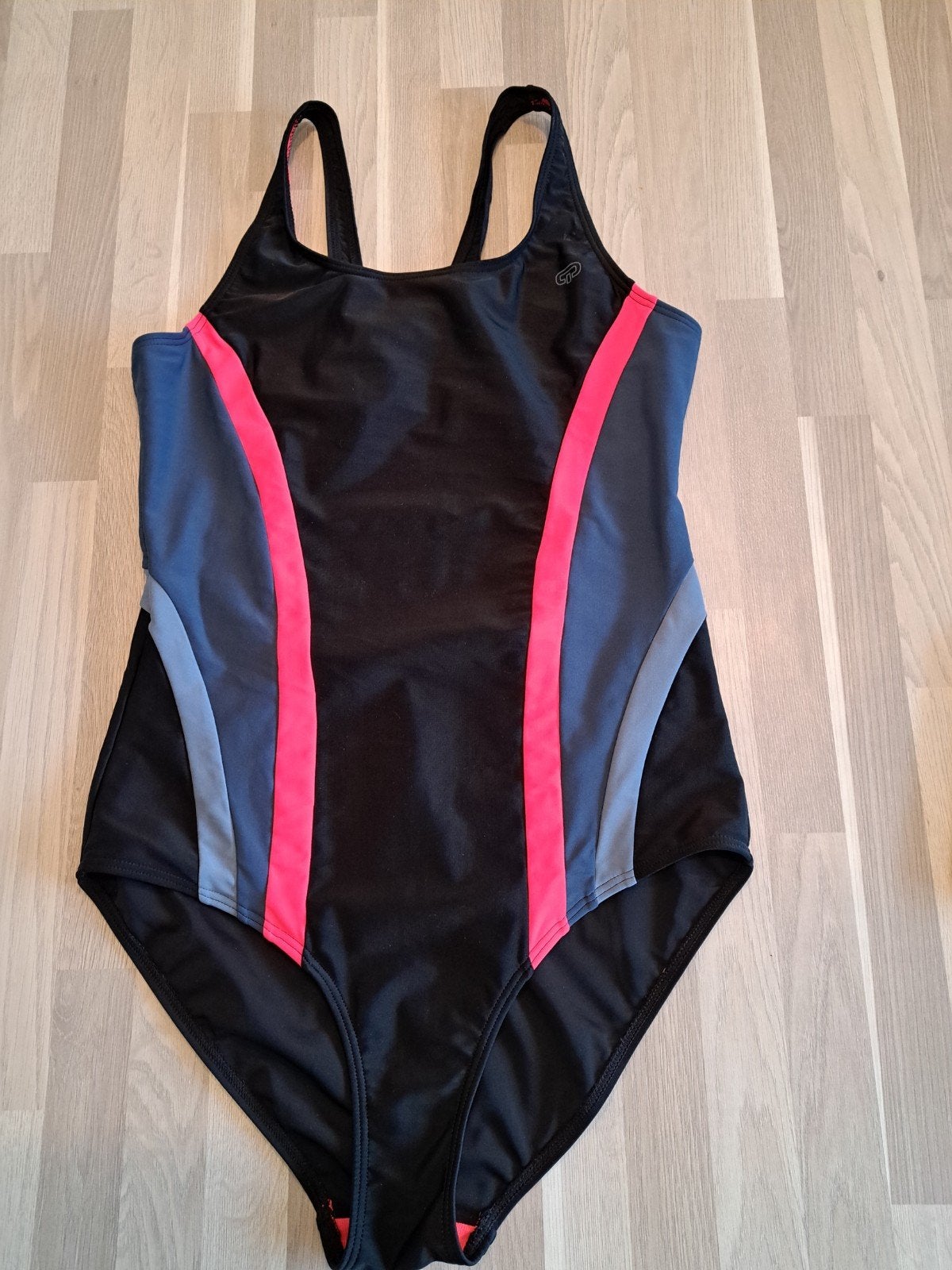 Badpak INQ maat 38, Kleding | Dames, Ophalen of Verzenden, Zo goed als nieuw, Zwart, Badpak
