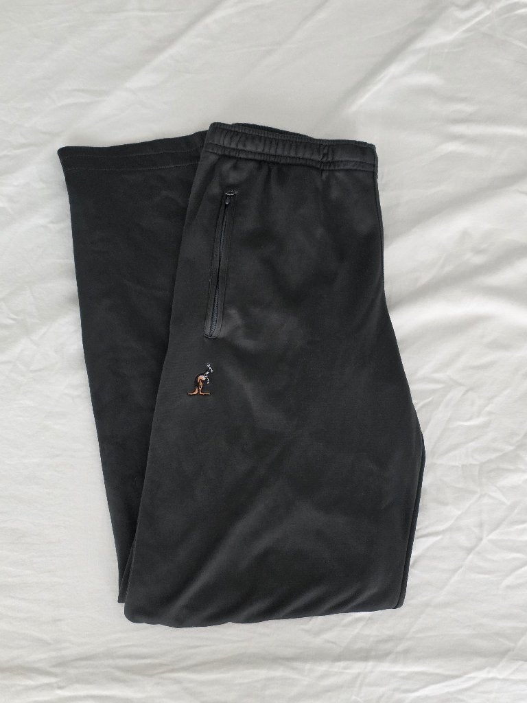 Antraciet kleur australian uni broek 48 (M), Kleding | Heren, Sportkleding, Maat 48/50 (M), Overige typen, Ophalen of Verzenden
