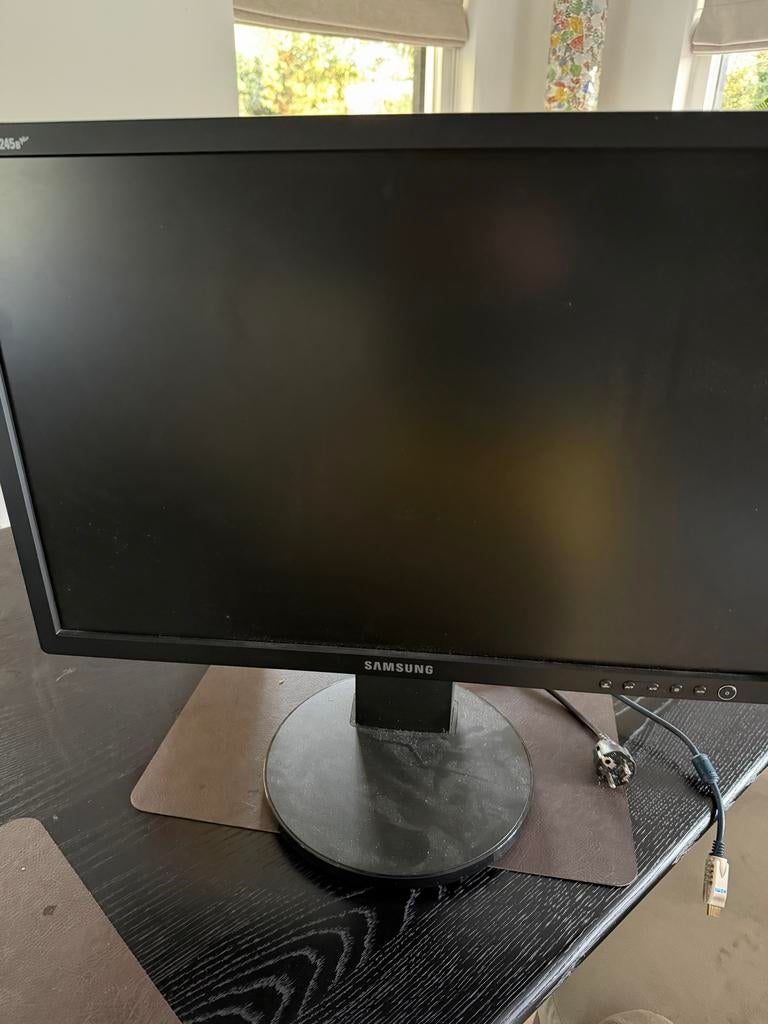 Samsung SyncMaster 245B 24 inch monitor, Computers en Software, Monitoren, Gebruikt, In hoogte verstelbaar, Full HD, Ophalen of Verzenden