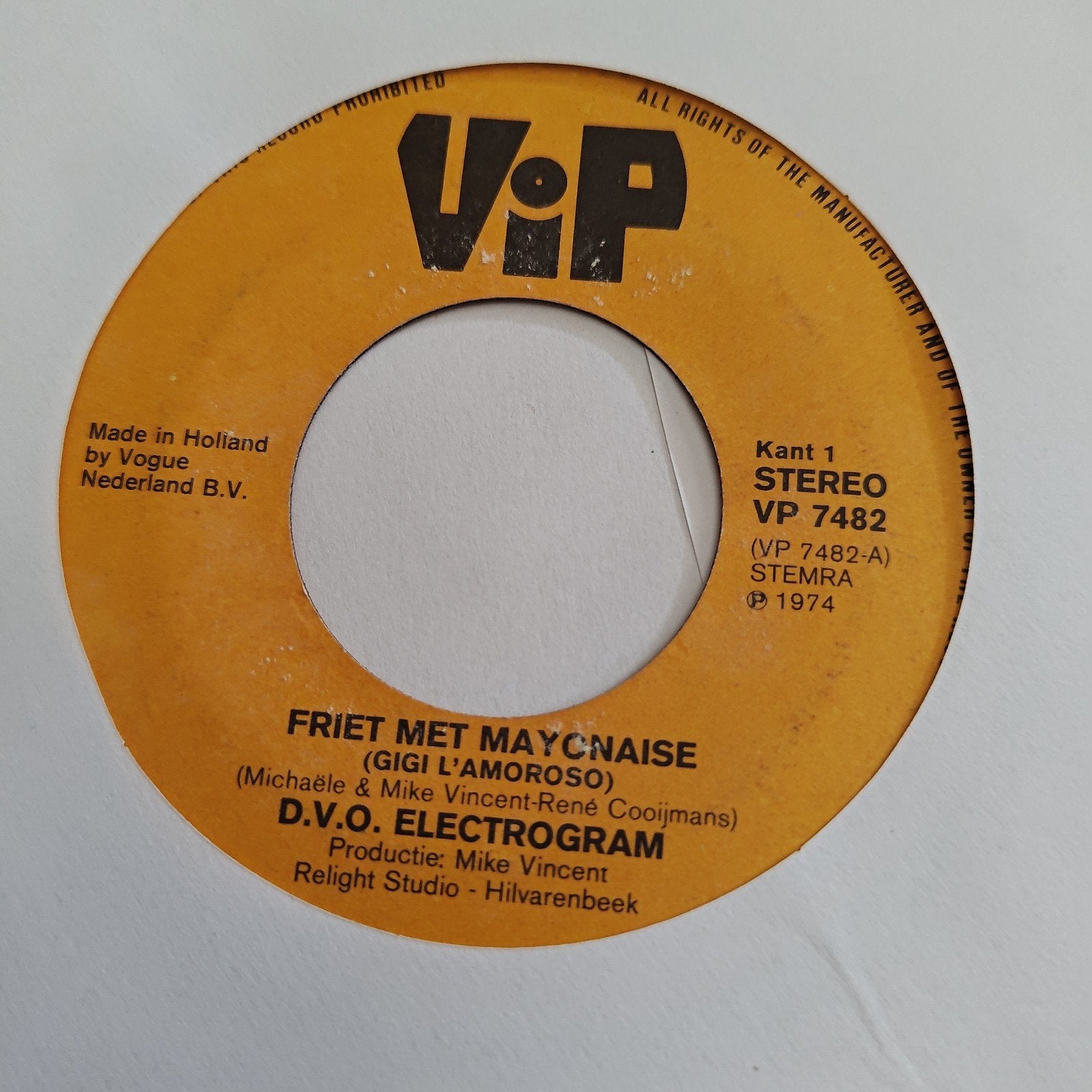 D.V.O. Electrogram - Friët Met Mayonaise (Gigi L'Amoroso) 7", Gebruikt, Originele persing, 7 inch, Ophalen of Verzenden