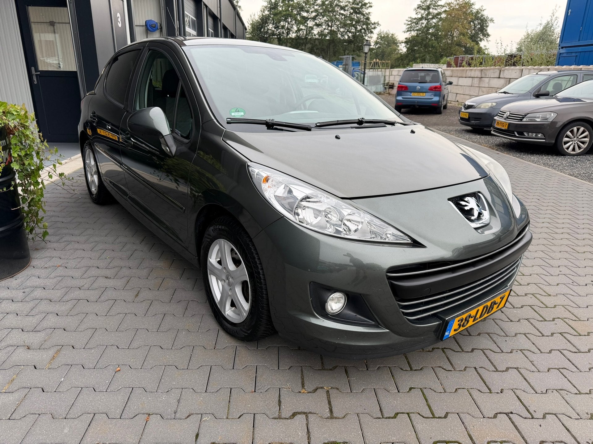 Peugeot 207 1.6 VTi XS, Auto's, Voorwielaandrijving, Euro 5, Stof, Gebruikt