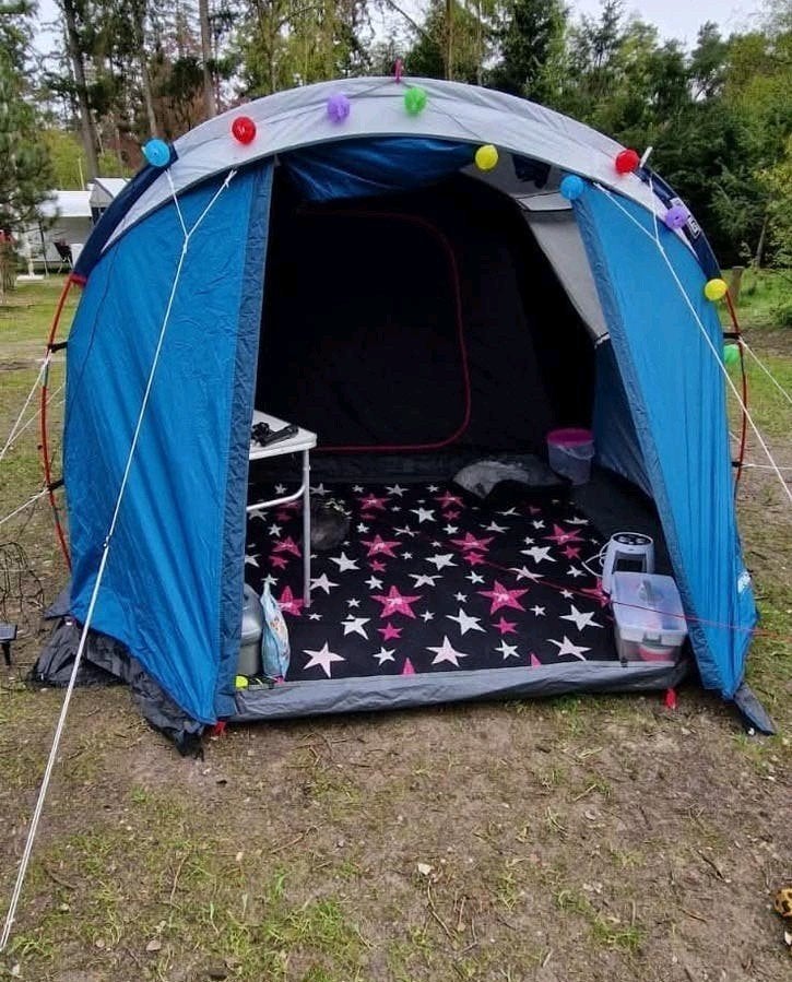 Decathlon Quechua Family 4.1 tent, Ophalen, Zo goed als nieuw