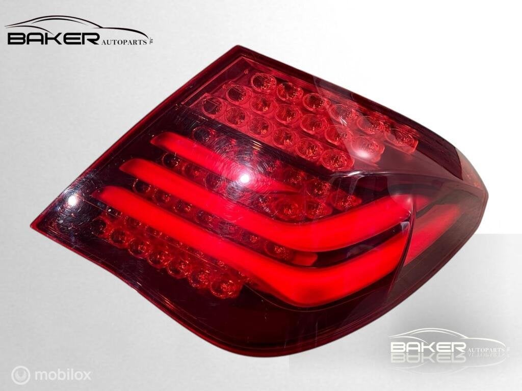 Achterlicht rechts BMW 7-serie F01 F02 F03 F04 LCI 7300268, Gebruikt, Ophalen of Verzenden, BMW, BMW