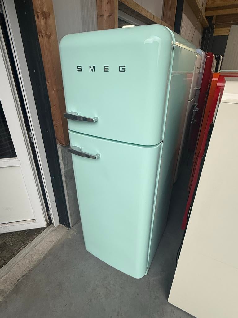 Smeg Koelkast met Vriezer - Retro Mintgroen Design, 150 tot 200 liter, Bella, 60 cm of meer, Ophalen of Verzenden