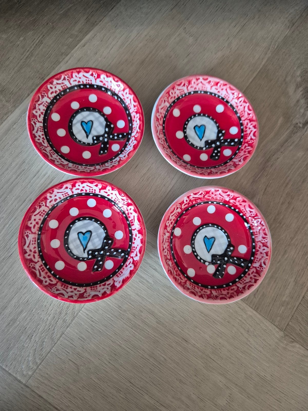 4 petit four bordjes Studio Koekepeer, Ophalen of Verzenden, Aardewerk, Overige stijlen, Bord(en)