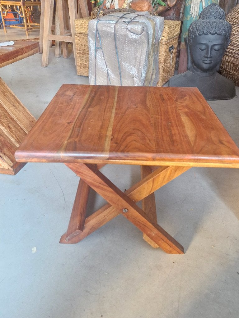 Unieke Sheesham Houten Bijzettafel - 40cm Hoog, Minder dan 45 cm, Bohemian, Rustiek, Handgemaakt, Vierkant, Nieuw
