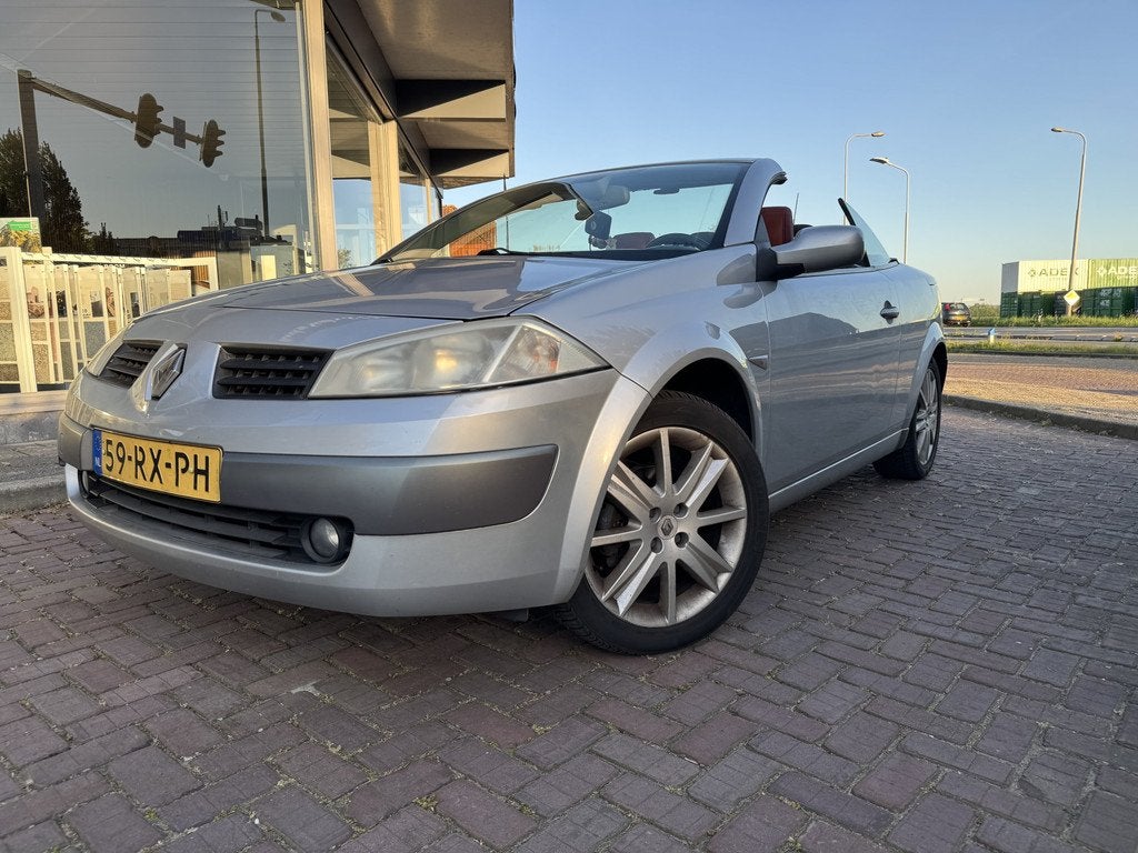 Renault Mégane Coupé-Cabriolet 2.0-16V Privilège Luxe AUT, 1998 cc, 135 pk, Gebruikt, 4 cilinders