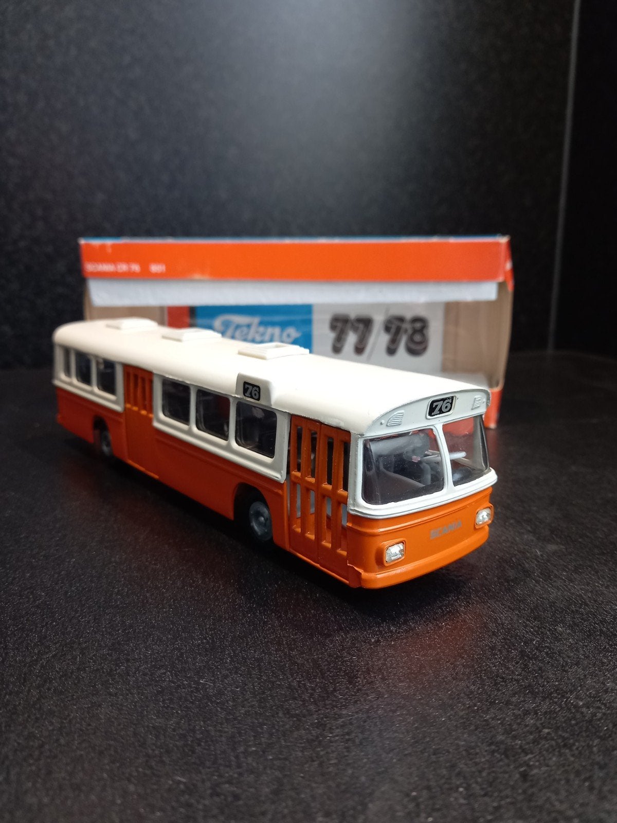 Tekno Scania 851 CR 76 City Bus   met  doos, Ophalen of Verzenden, Zo goed als nieuw, Bus of Vrachtwagen