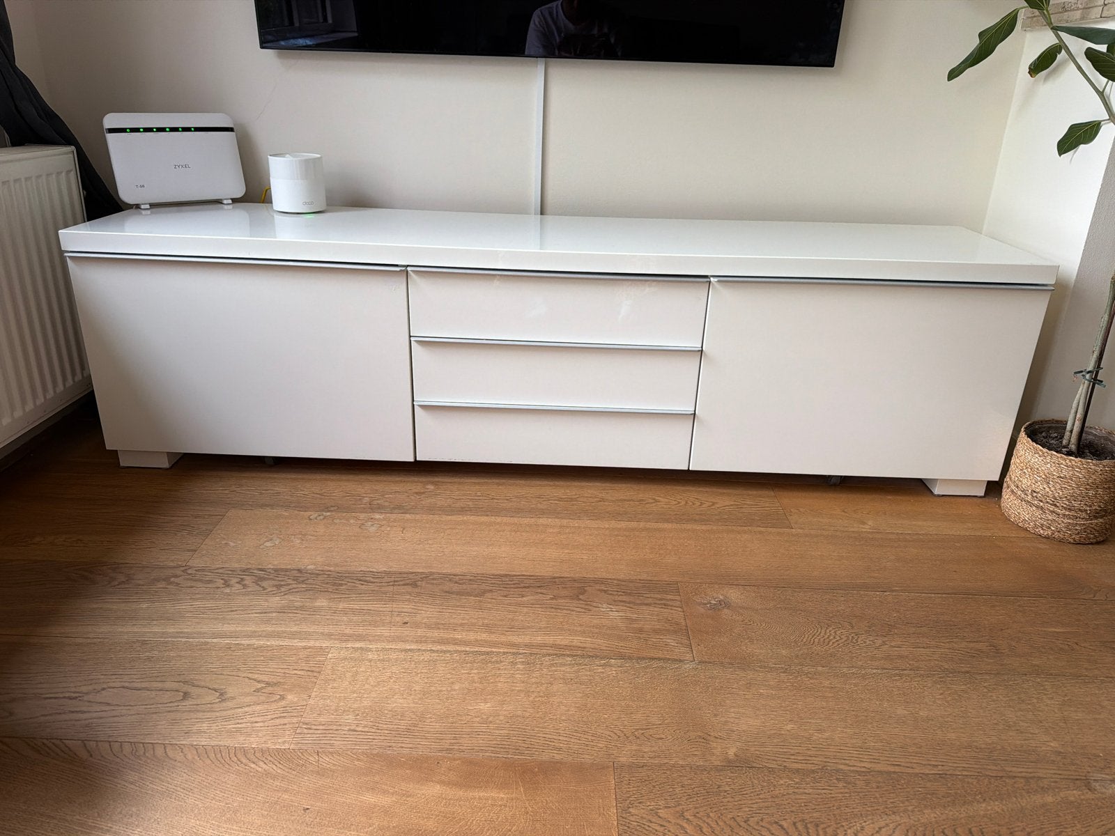Ikea TV meubel wit met lades en deuren, Ophalen, Kunststof, Gebruikt, 150 tot 200 cm