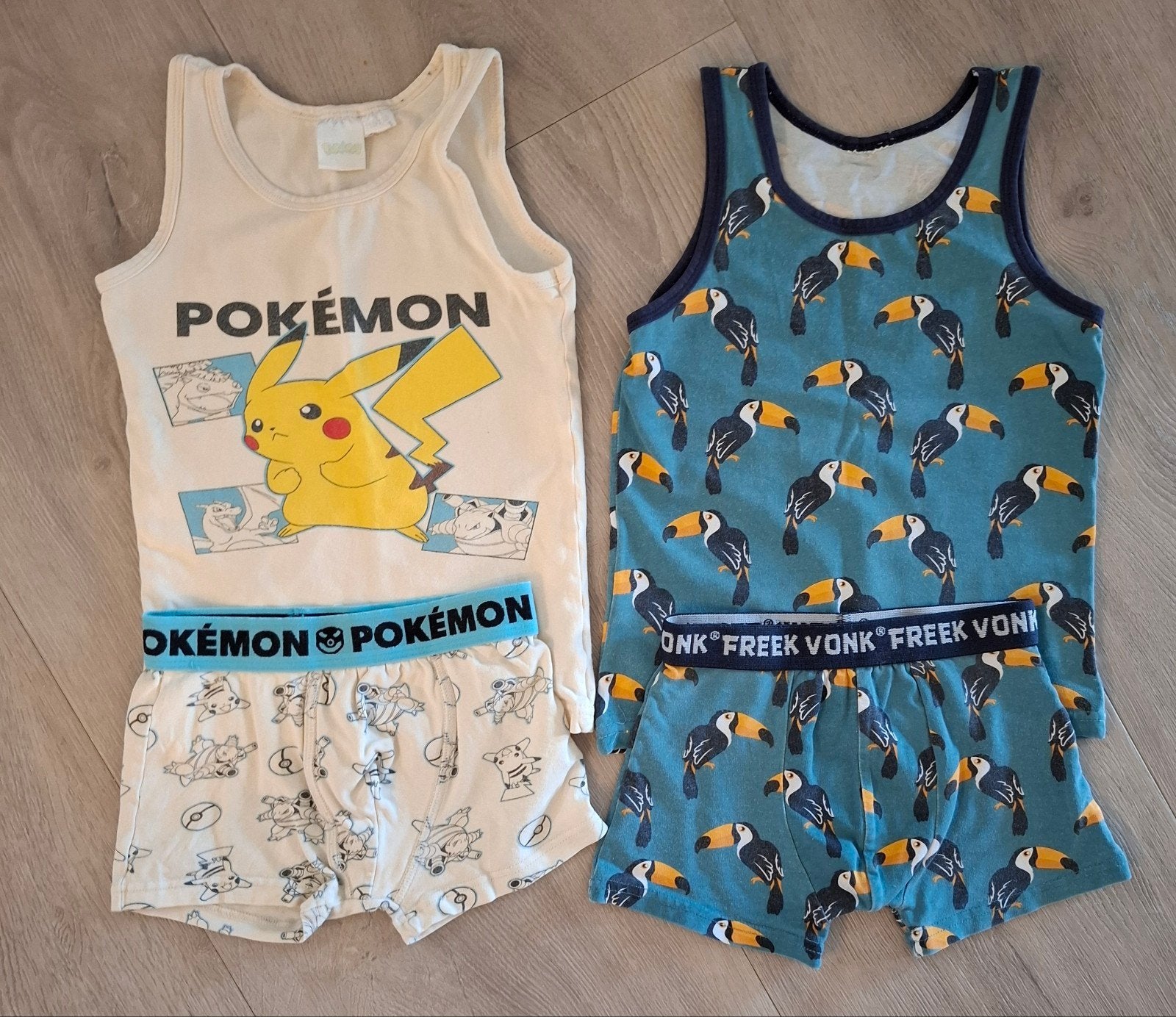 2 Setjes ondergoed Freek Vonk en Pokemon 110/116, Ophalen, Gebruikt, Jongen of Meisje, Nacht- of Onderkleding