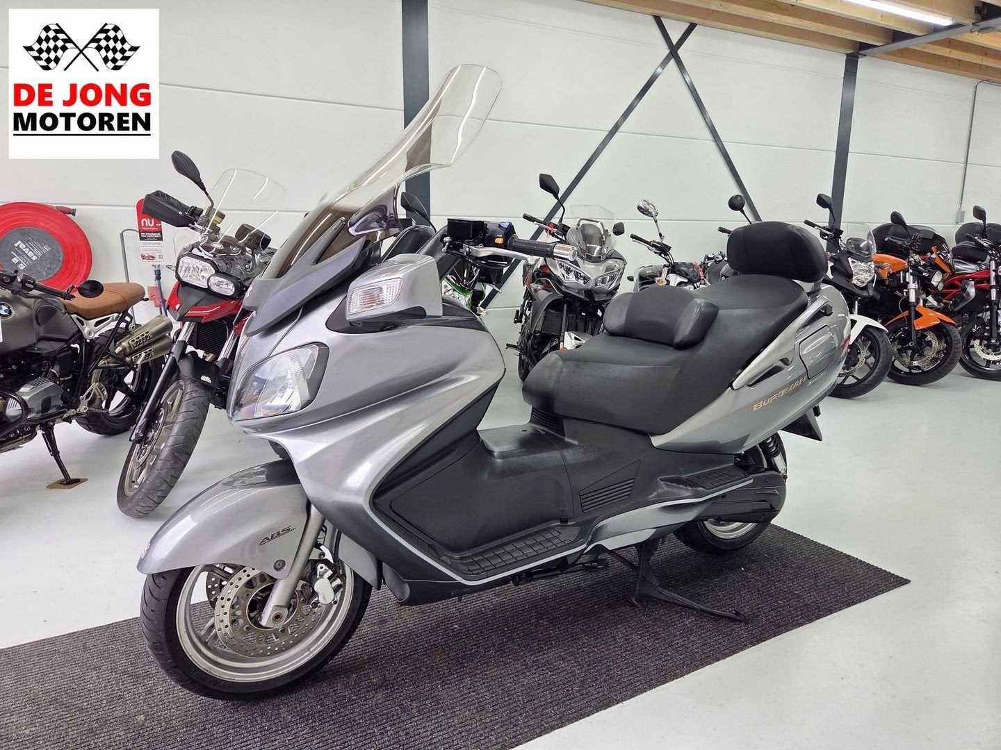 SCHITTERENDE SUZUKI AN 650 BURGMAN EXECUTIVE ABS | HD-VIDEO!, Motorrijbewijs A, Bedrijf, Meer dan 35 kW, Onbekend