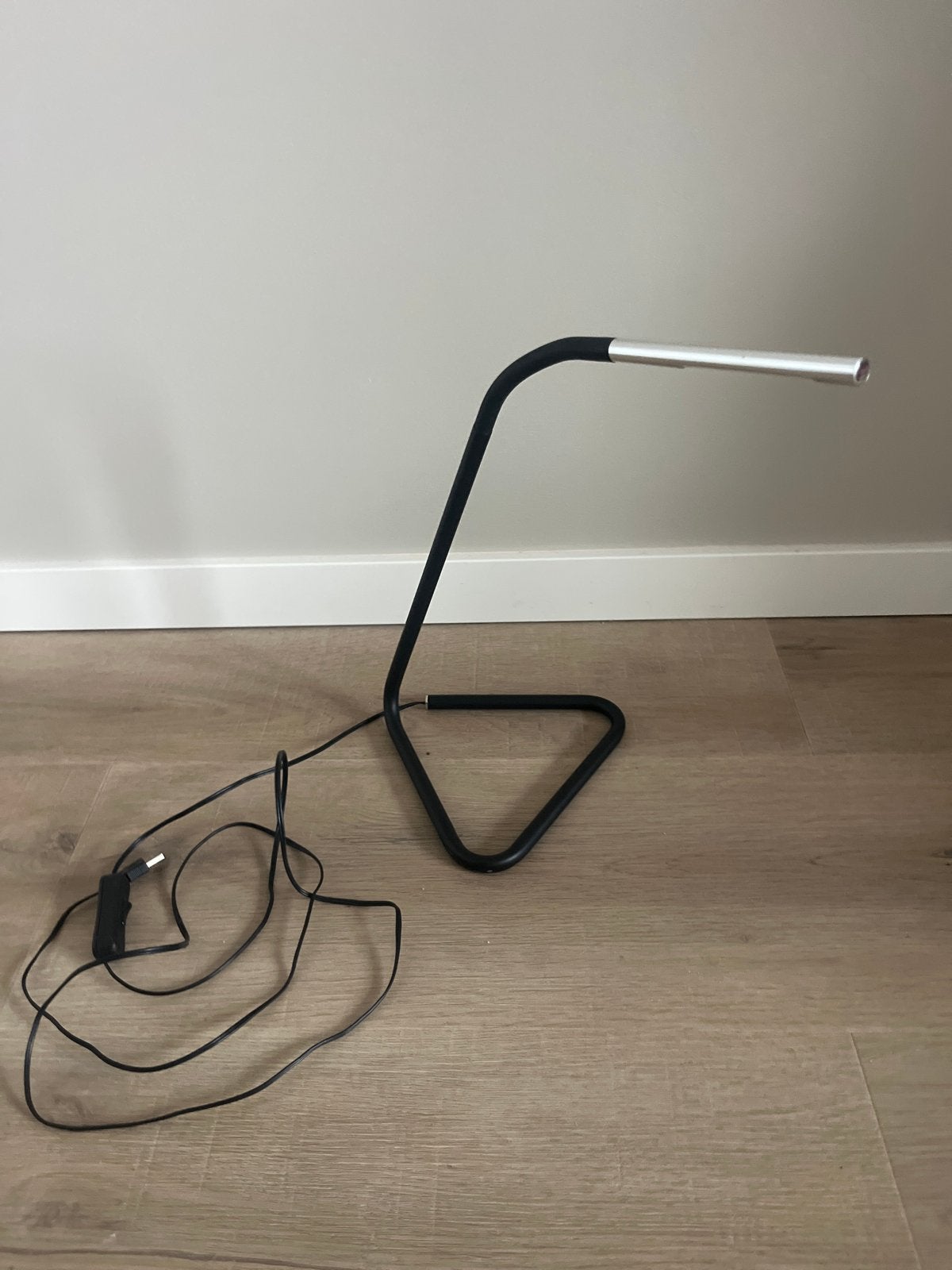 Ikea LED Bureaulamp, Bureaulamp, Ophalen of Verzenden, Zwart, Metaal