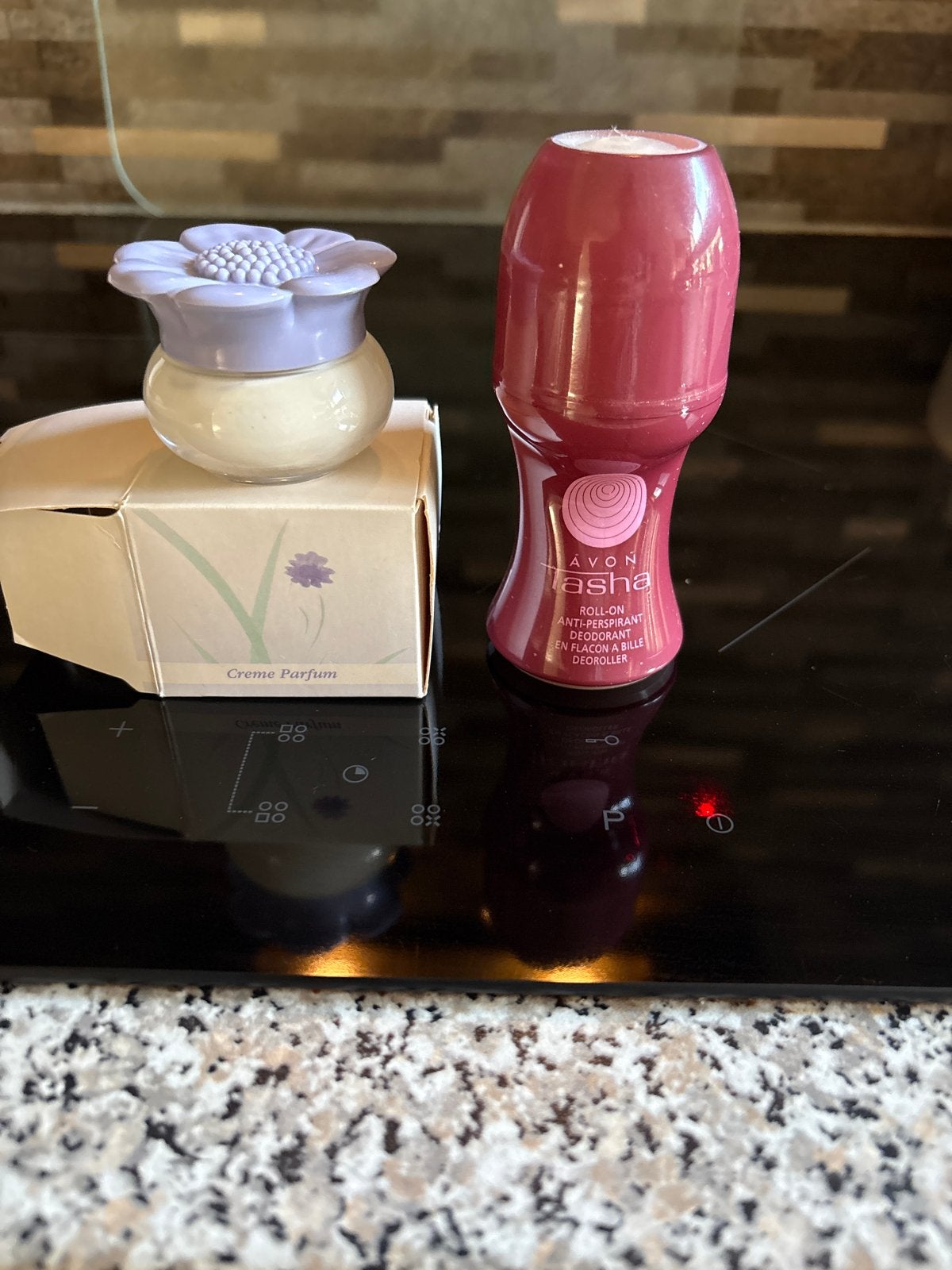 Avon Tasha Roll-On Anti-Transpirant & Crème Parfum, Ophalen of Verzenden, Nieuw