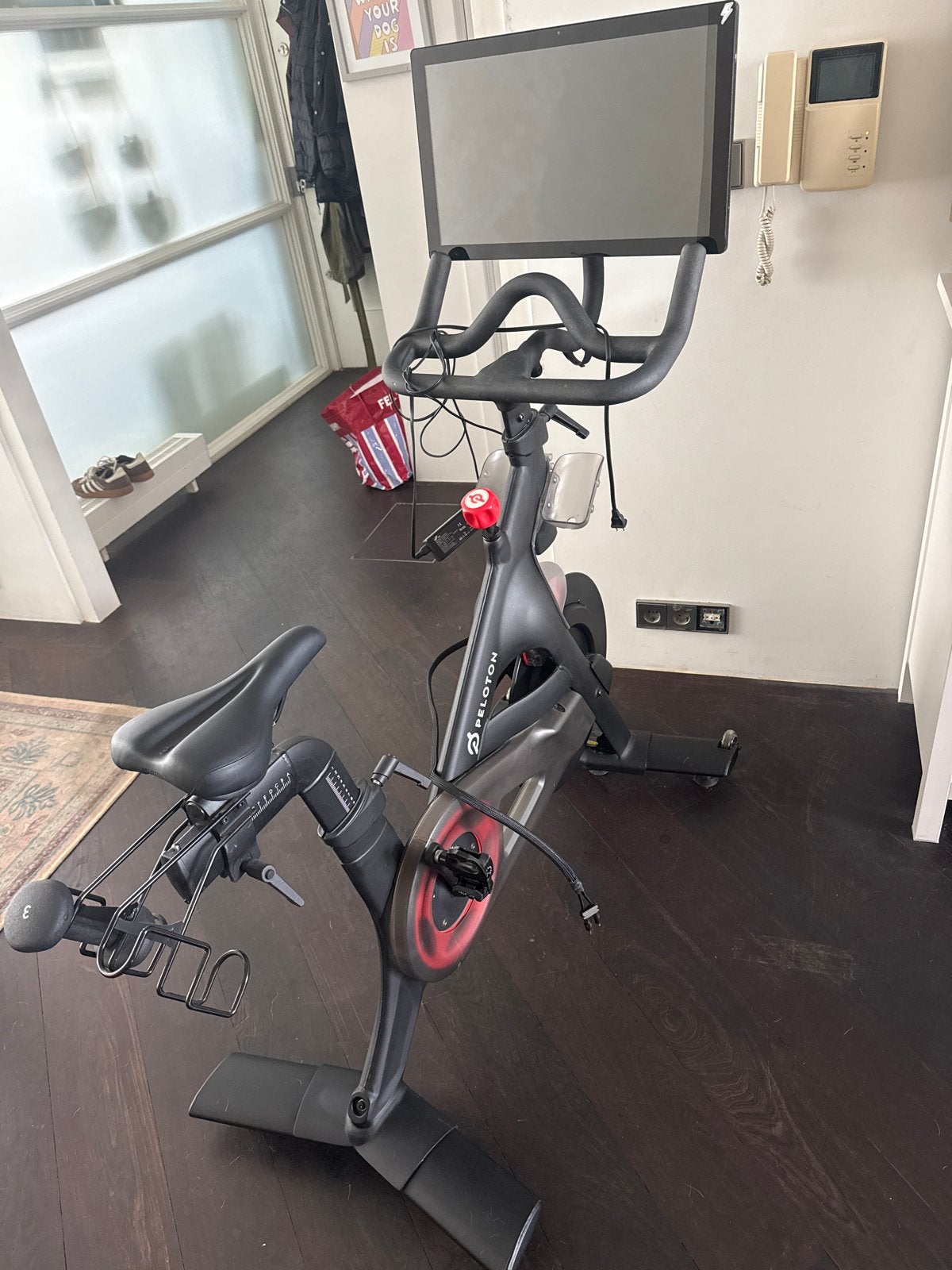 Peloton Bike - great condition, Ophalen, Spinningfiets, Zo goed als nieuw, Metaal