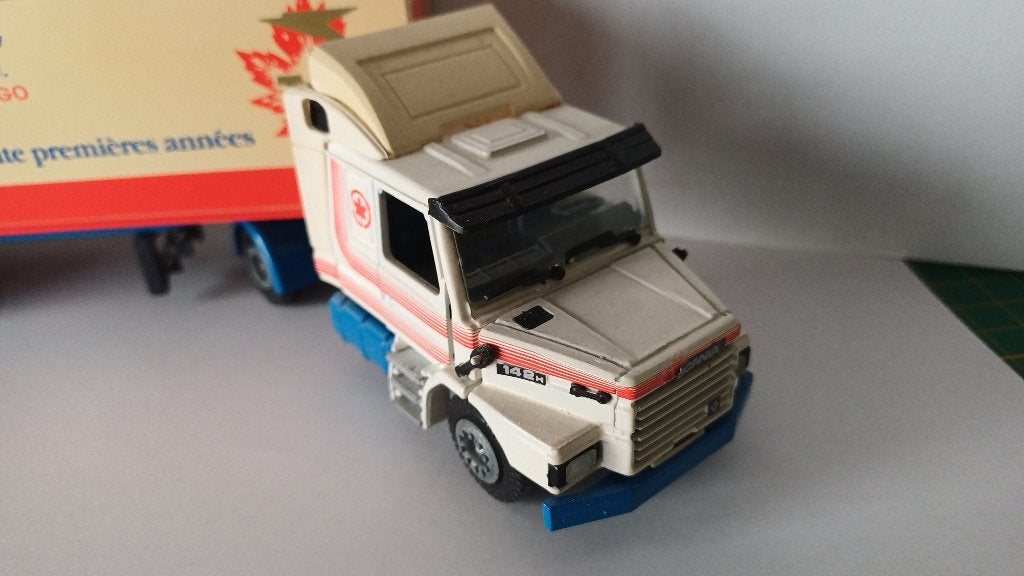 Model auto 1:50, Ophalen of Verzenden, Zo goed als nieuw, Bus of Vrachtwagen, Tekno