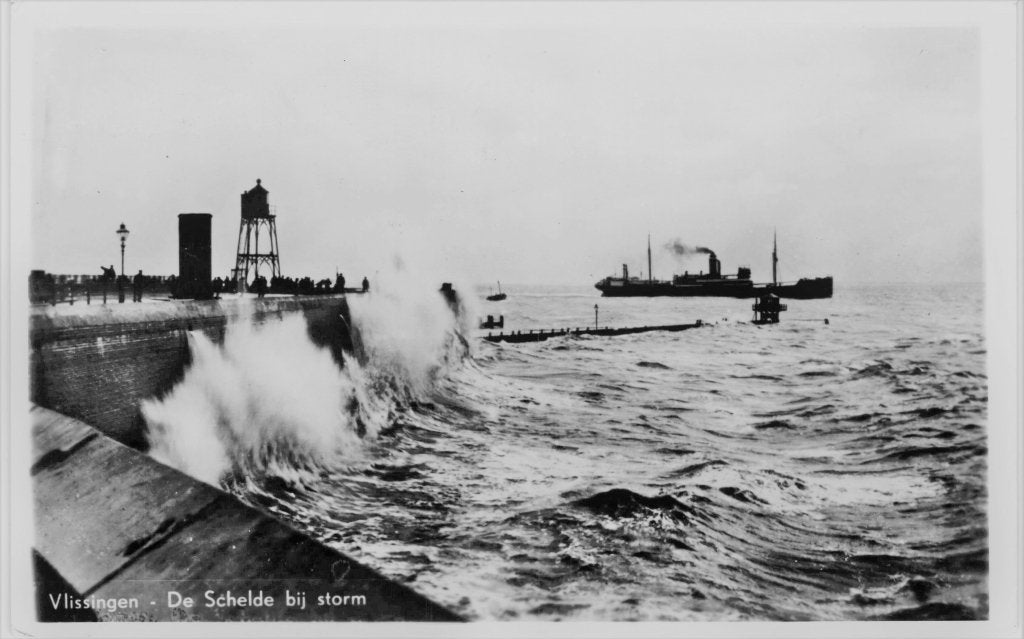 968045	Vlissingen	Schelde bij storm Schip	1953	Gelopen, Verzamelen, Ophalen of Verzenden, 1940 tot 1960, Gelopen, Zeeland