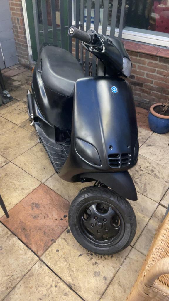 Type 3 70cc malossi teruil/tekoop, Fietsen en Brommers, Scooters | Piaggio, Tweetakt, Gebruikt, Ophalen of Verzenden, Maximaal 25 km/u