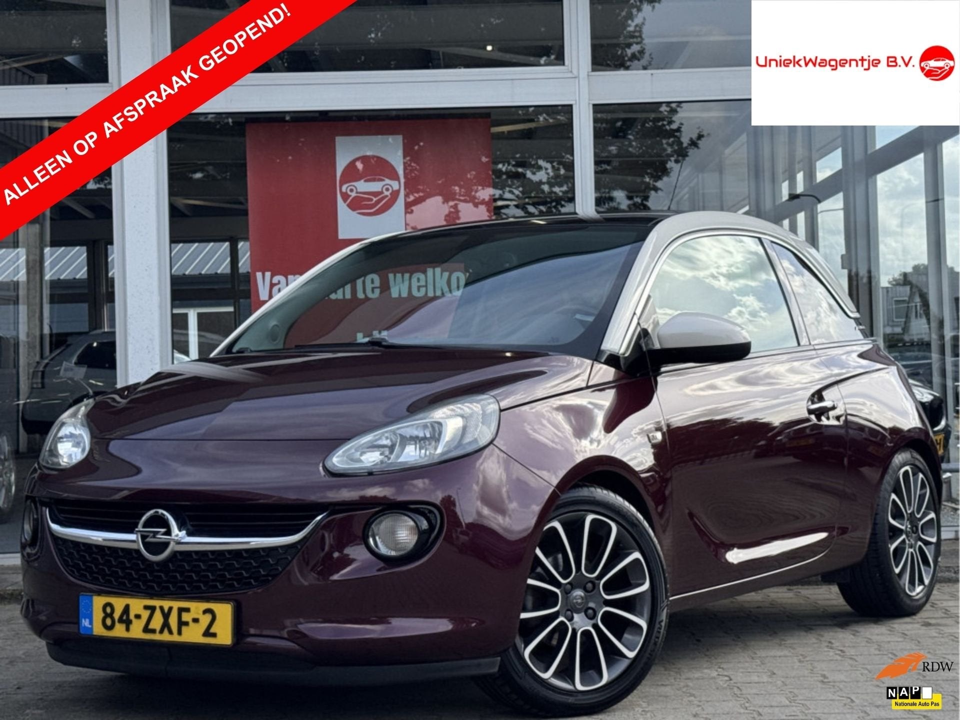 Opel ADAM 1.4 GLAM | NL-AUTO! | LEDER! | PANODAK! | CRUISE!, Voorwielaandrijving, Euro 5, ADAM, 1398 cc