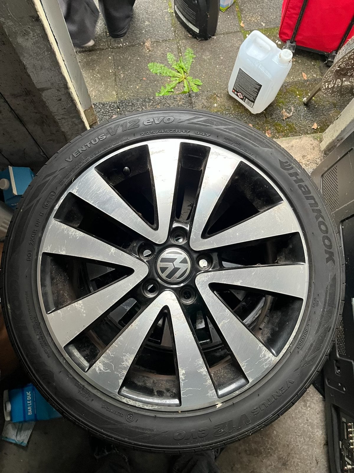 Volkswagen 17 inch hankook zomer banden met velg, Ophalen