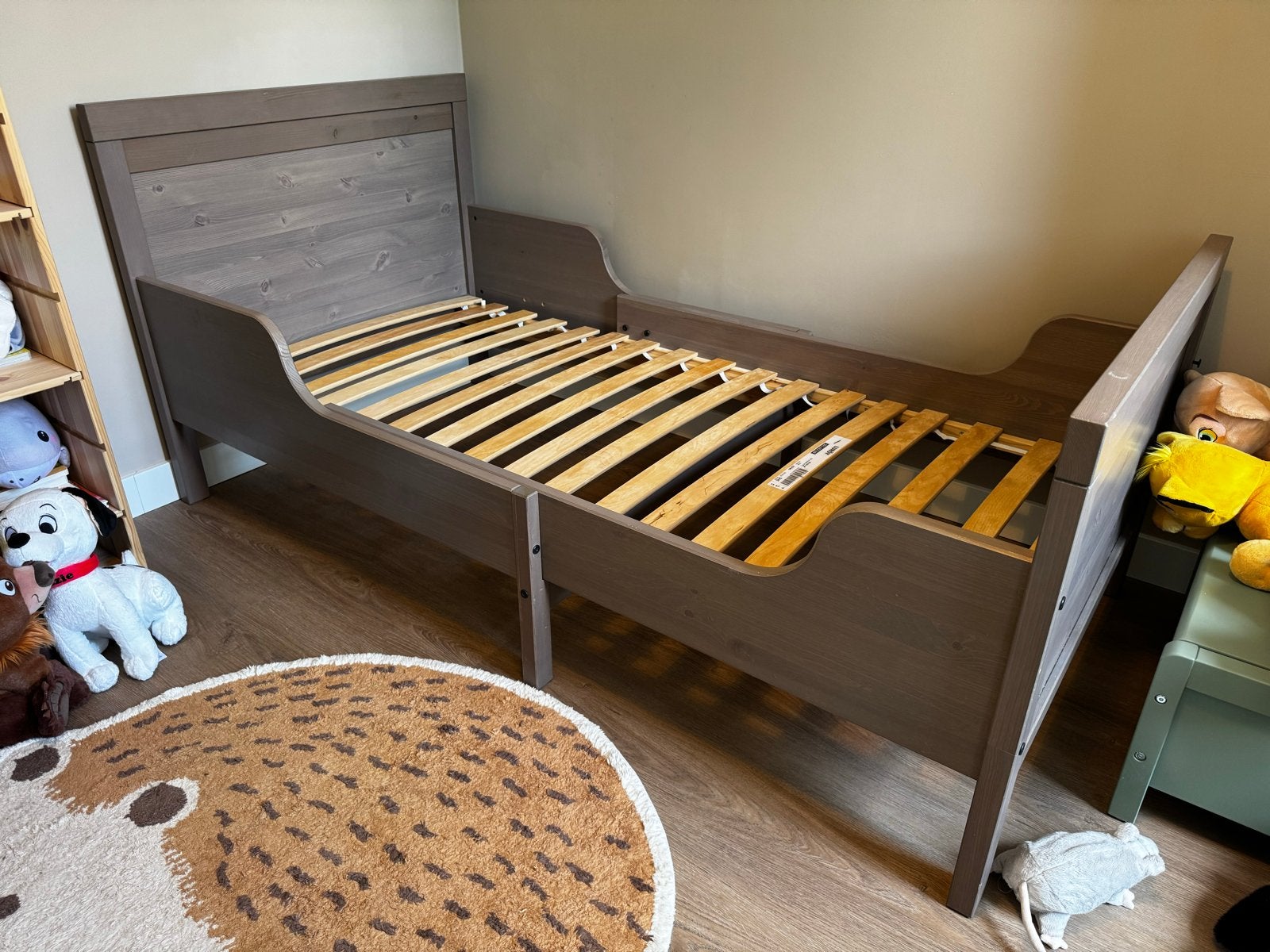 IKEA Sundvik uitschuifbaar kinderbed met matras, Ophalen, 85 tot 100 cm, Gebruikt, Lattenbodem