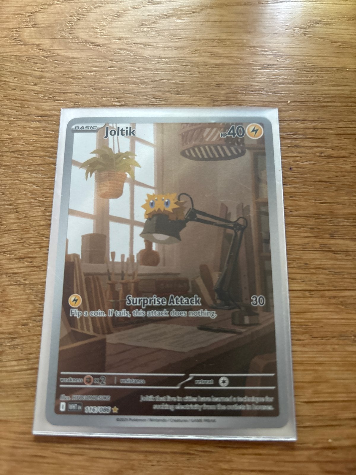 Joltik Full Art Pokémon Kaart - Zeldzaam en Prachtig!, Ophalen of Verzenden, Zo goed als nieuw, Losse kaart, Foil