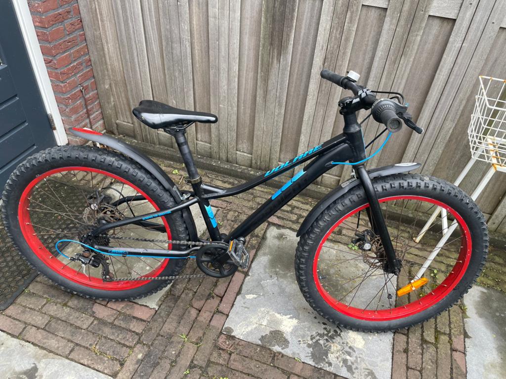 Jongensfiets dikke banden Volare 24 inch, Ophalen, Versnellingen, Schijfrem, Gebruikt