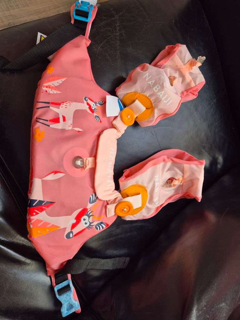 NIEUW! Nabaiji zwemvest met zwembandjes – 15-30 kg – roze, Kinderen en Baby's, Kinderkleding | Kinder-zwemkleding, Ophalen of Verzenden