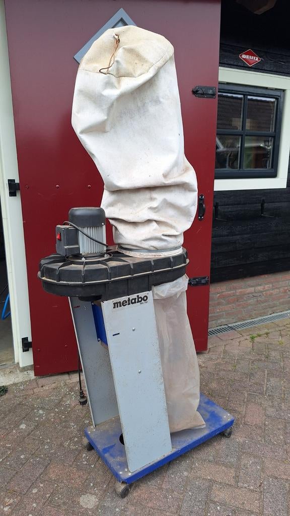 Goed werkende afzuigmachine, Ophalen, Gebruikt, Afzuiger