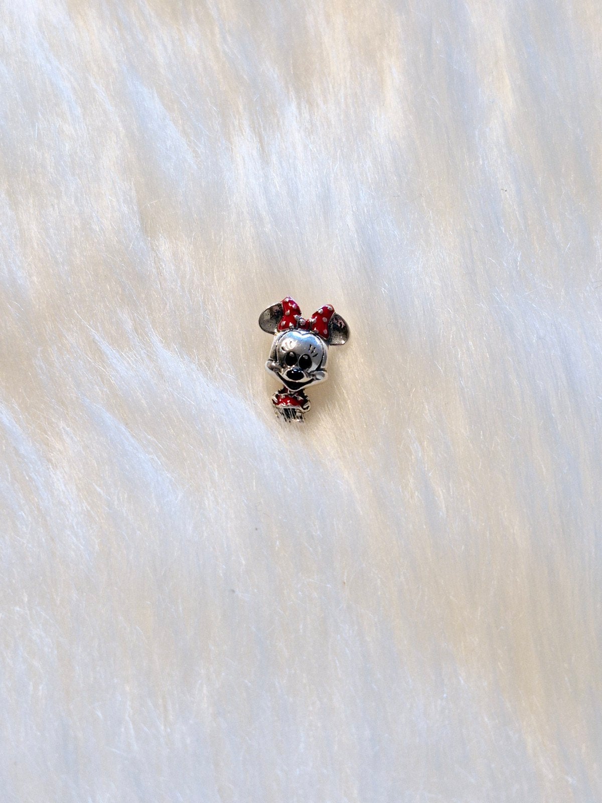 Pandora Disney Minnie Mouse Bedel 925 Zilver, Gebruikt, Pandora, Ophalen of Verzenden, 1 bedel