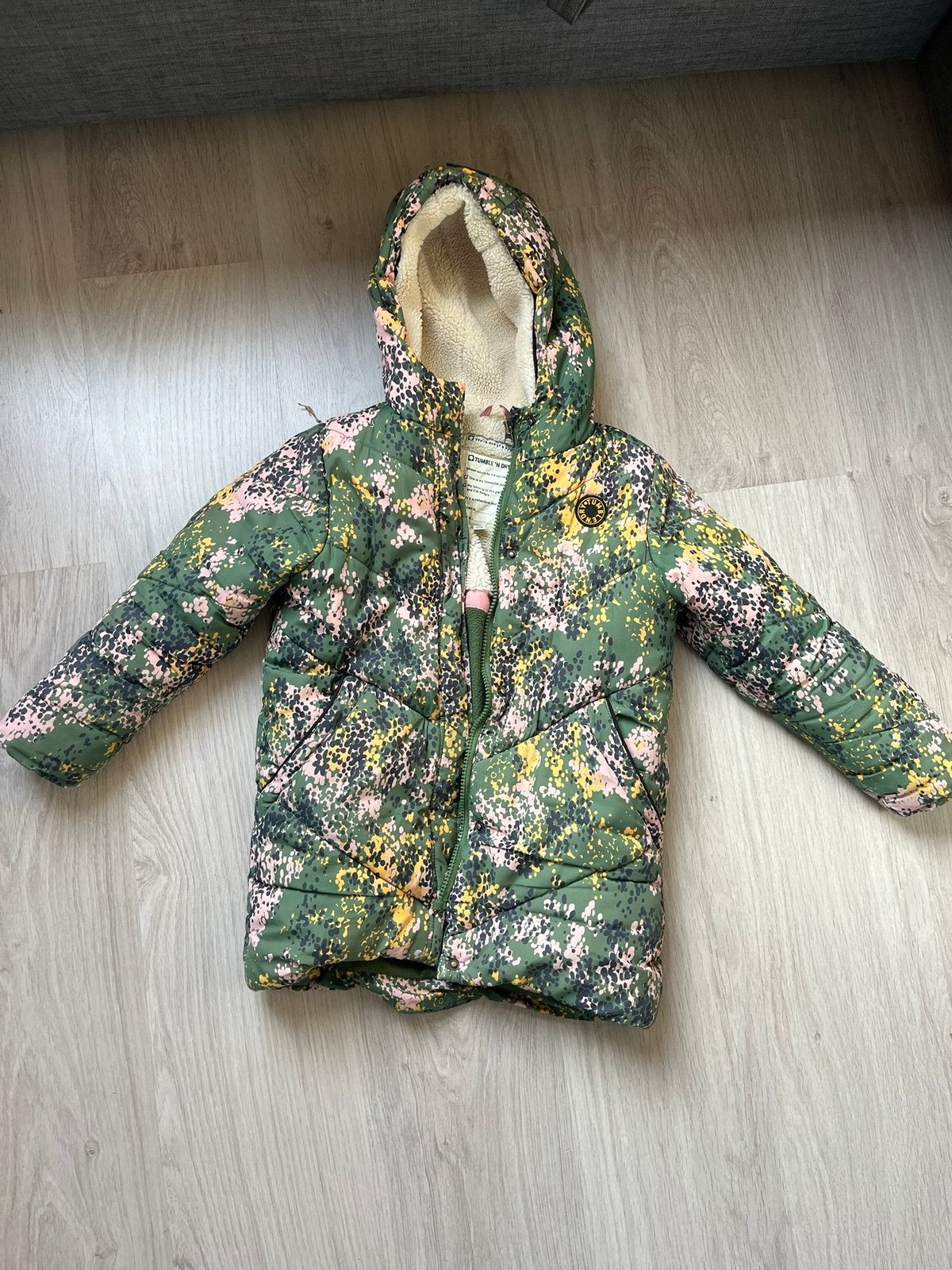 Winterjas meisje Tumble ‘n Dry maat 122 (6/7 yr), Kinderen en Baby's, Ophalen of Verzenden, Zo goed als nieuw, Meisje, Jas