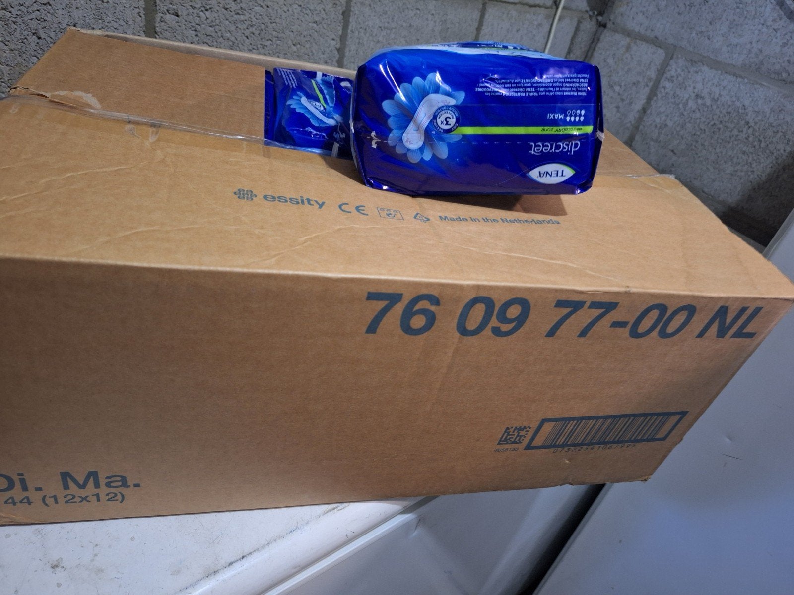 Te koop  Tena, Ophalen, Nieuw
