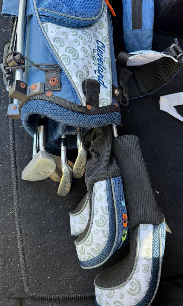 Z.g.a.n. Cleveland Golfset + putter + tas (kind) - EUR 75,00, Sport en Fitness, Golf, Ophalen, Zo goed als nieuw, Set, Cleveland