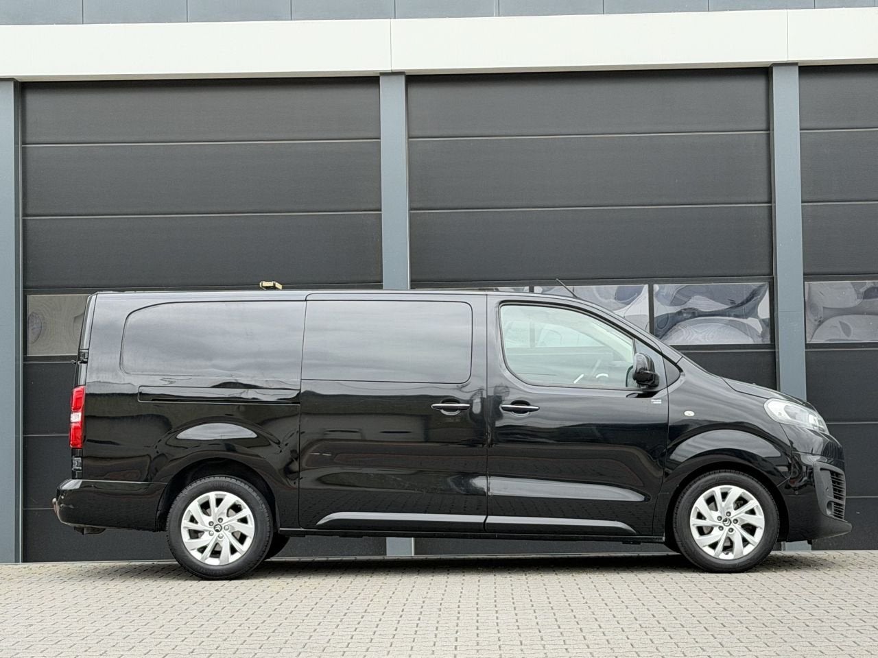 Citroën Jumpy 2.0 BlueHDI Automaat Camera DC 6-PERS, Automaat, 1780 kg, Euro 6, Citroën