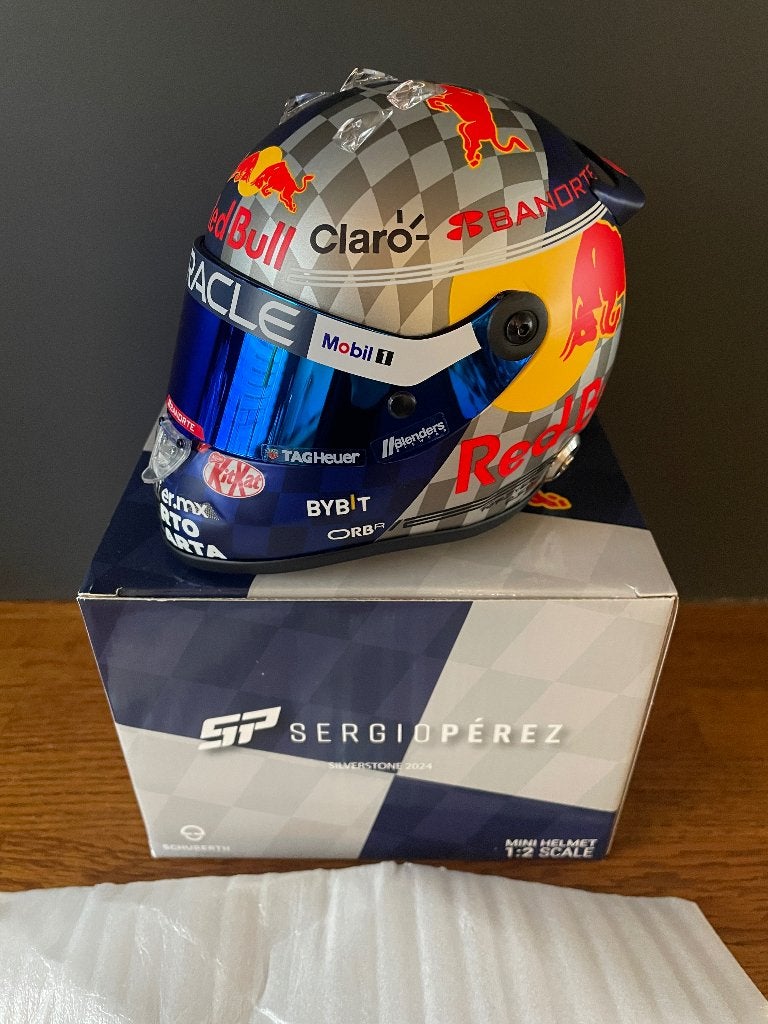 Sergio Perez Schubert Helm 1:2 Britisch GP 2024, Ophalen of Verzenden, Nieuw, Formule 1