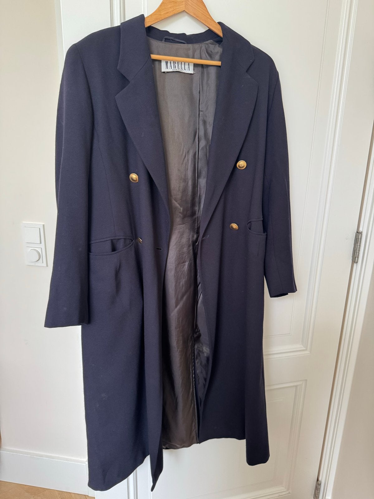 Marella lange wollen jas met gouden knopen, Ophalen of Verzenden, Zo goed als nieuw, Maat 42/44 (L), Blauw