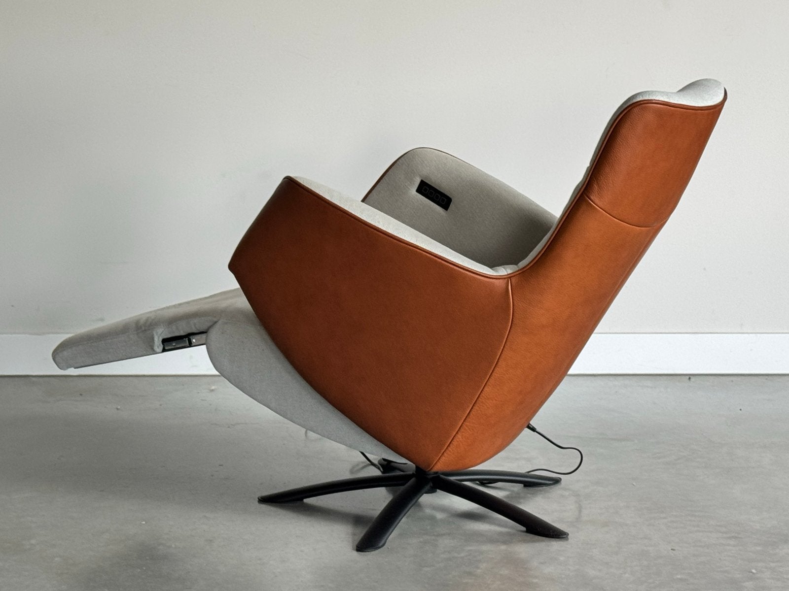 Gealux Elektrische Relaxfauteuil | Stof & Cognac Leer |, X, Minder dan 75 cm, Ophalen of Verzenden, Zo goed als nieuw