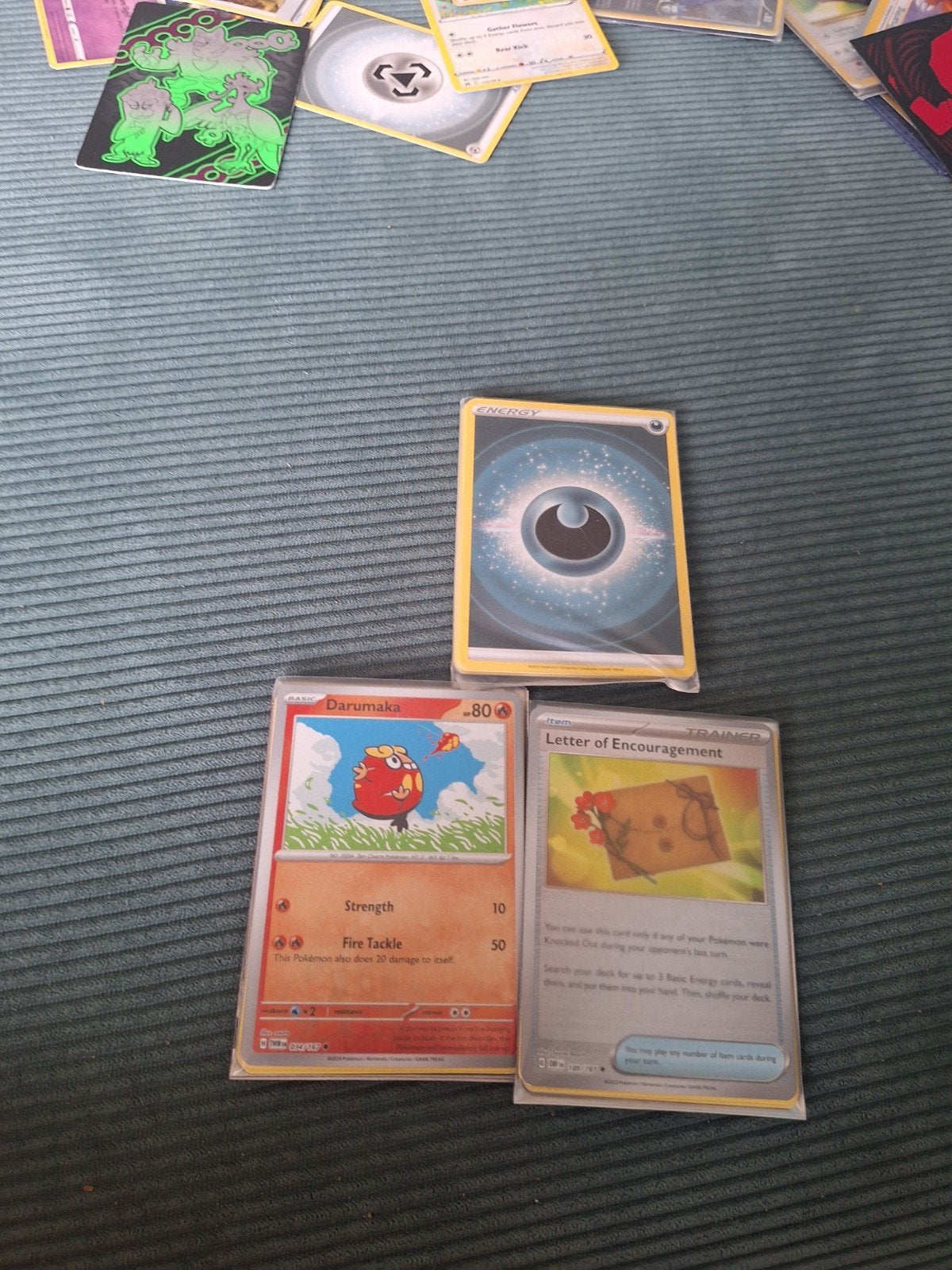 3 mystery packs pokemon kaarten, Ophalen, Zo goed als nieuw, Meerdere kaarten, Foil