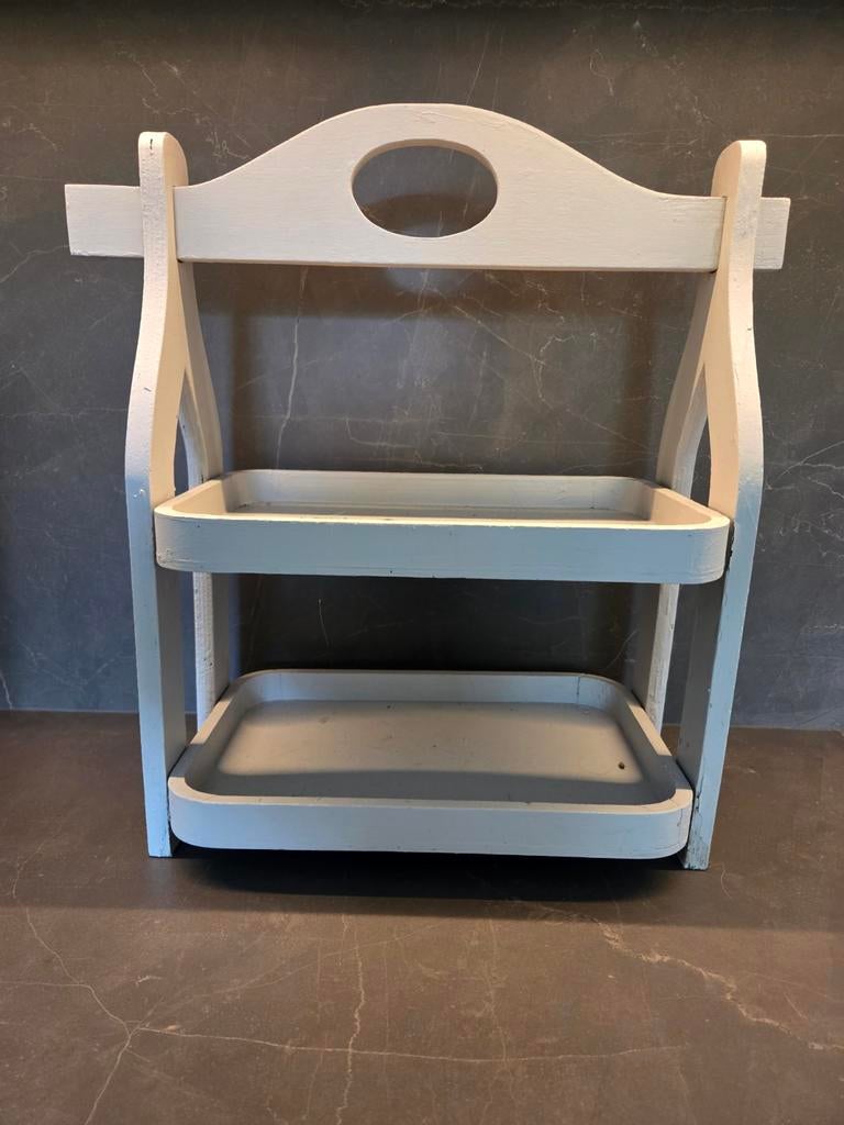 Lichtgrijze houten etagere, Ophalen