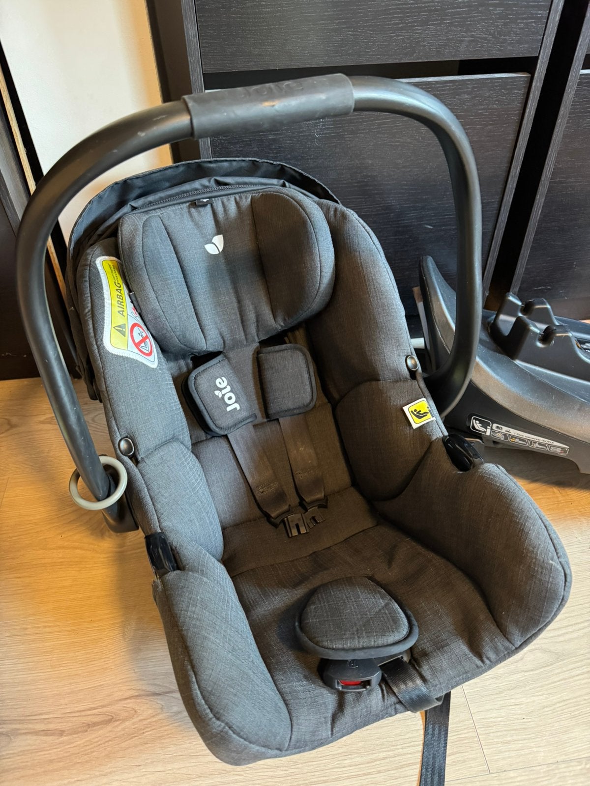 Autostoelje baby + draaibare isofix standaard, Kinderen en Baby's, Zo goed als nieuw, Isofix, 0 t/m 13 kg, Ophalen