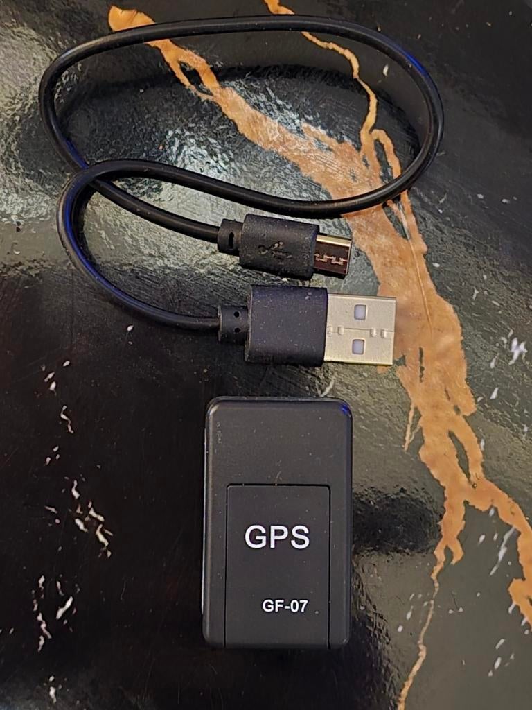 GPS Tracker GF-07 met SIM-kaart en sterke magneet, Ophalen of Verzenden