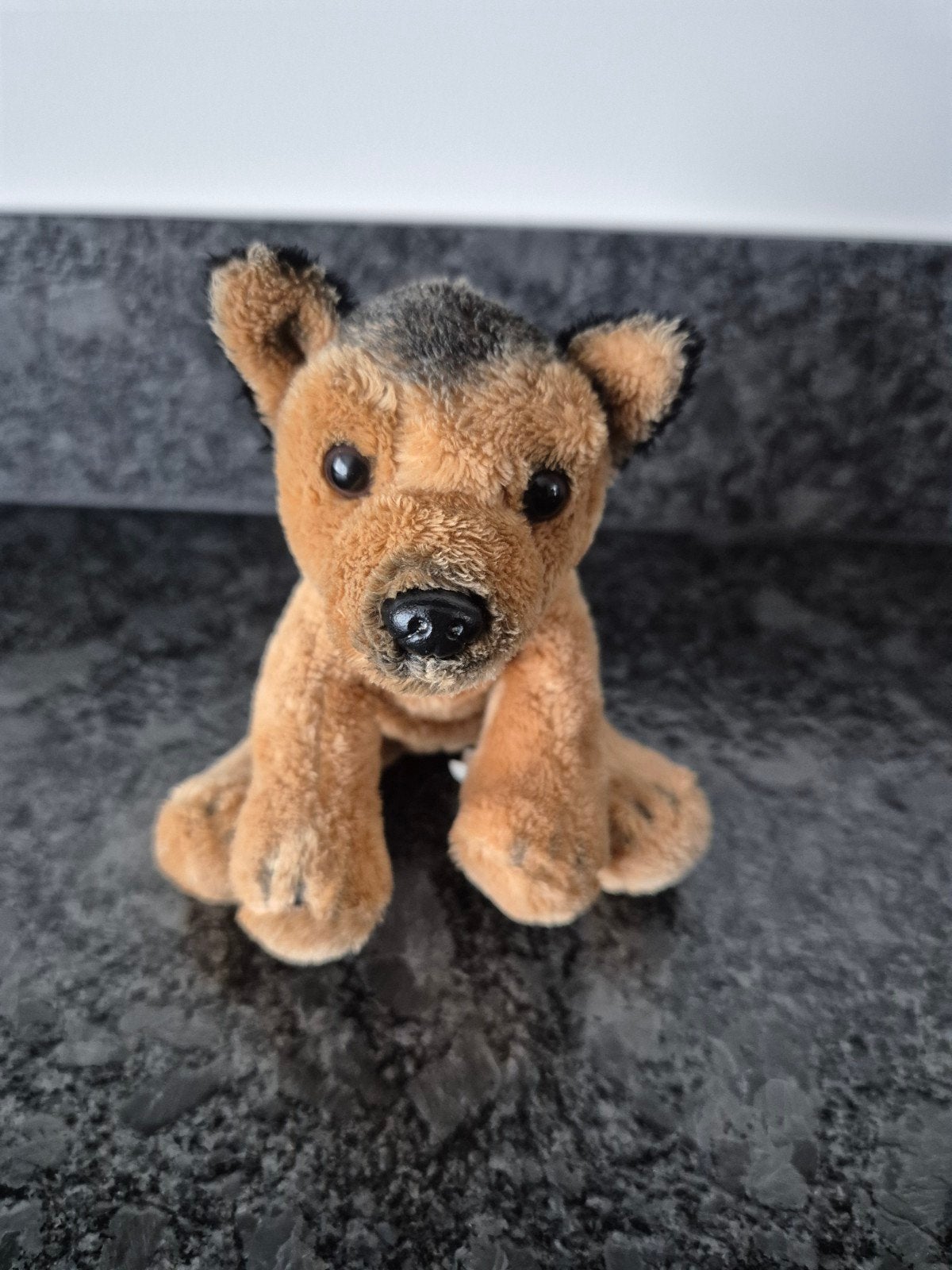 SUKI - Knuffel German Shepherd Hond, Ophalen of Verzenden, Hond