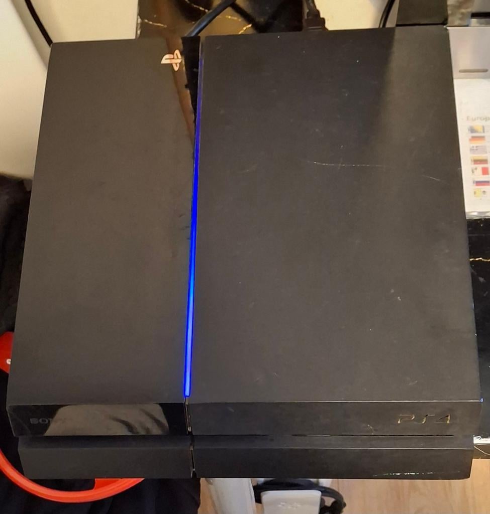 Playstation 4 met tv, Spelcomputers en Games, Games | Sony PlayStation 4, Zo goed als nieuw, 1 speler, Vanaf 7 jaar, Eén computer