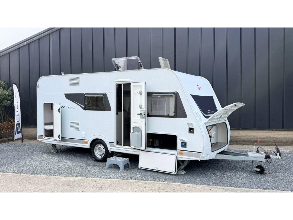 Bürstner Premio 495 TK IC-Line Black! Mover, F-Gara, Bedrijf, Treinzit, Bürstner, 5 tot 6 meter