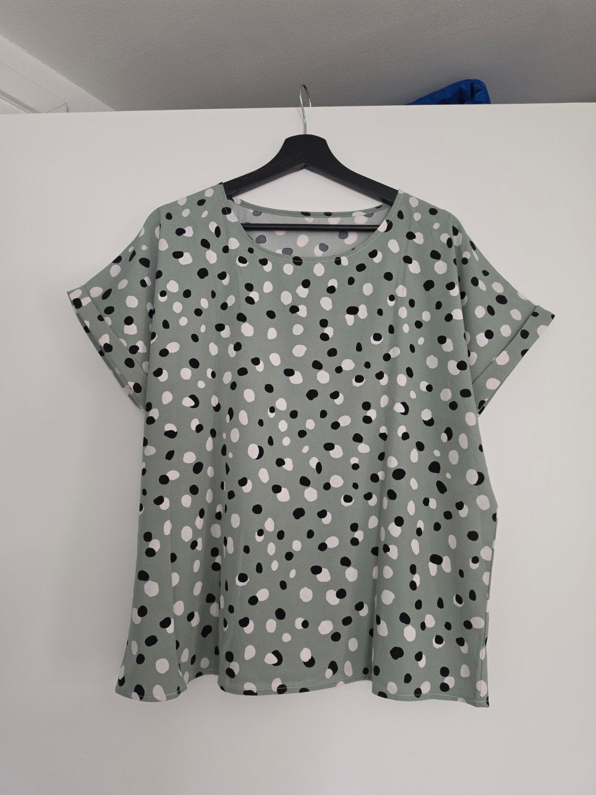 Oudgroene top Shein maat XL, Maat 46/48 (XL) of groter, Ophalen of Verzenden, Zo goed als nieuw, Korte mouw