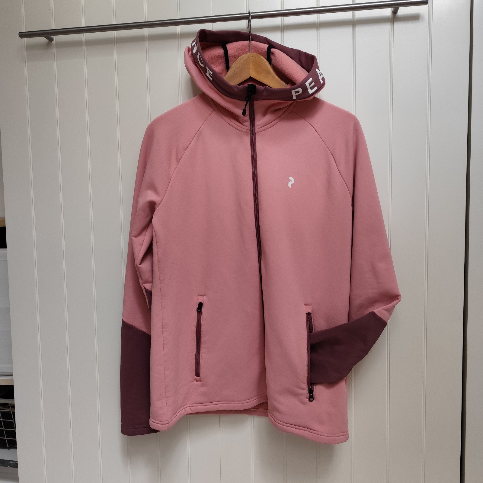 Peak Performance Rider  ( tussen) jas, Verzenden, Zo goed als nieuw, Roze, Peak performance