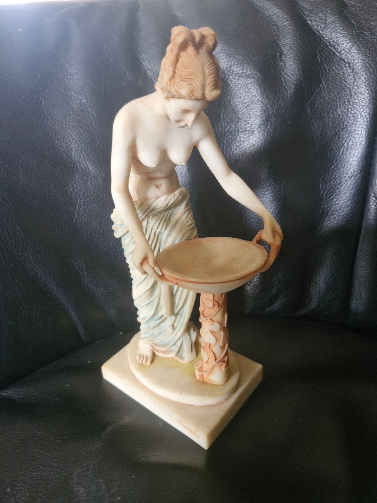 :Klassiek beeld Griekse godin Hestia – 22,5 cm, Ophalen of Verzenden
