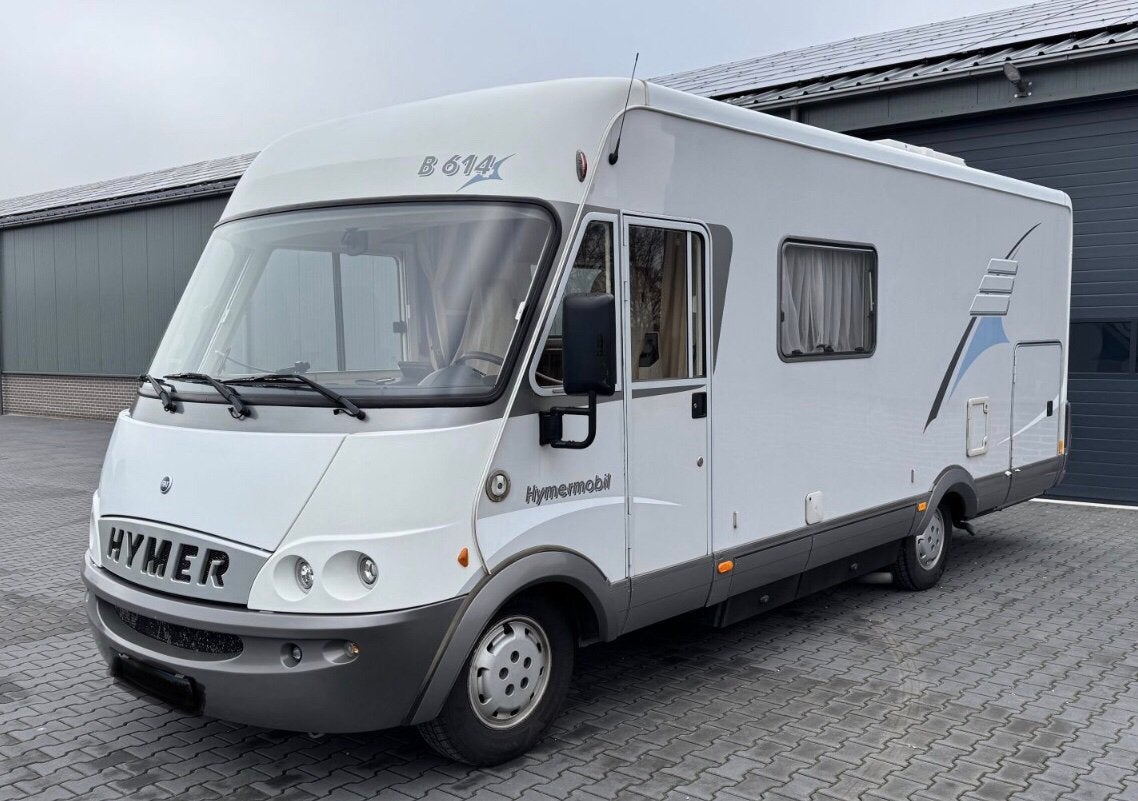 Hymer, B614, Offgrid, 230v,omvormer,2x airco,Cruisecontrol, Caravans en Kamperen, Campers, Integraal, Afzuigkap, Ringverwarming