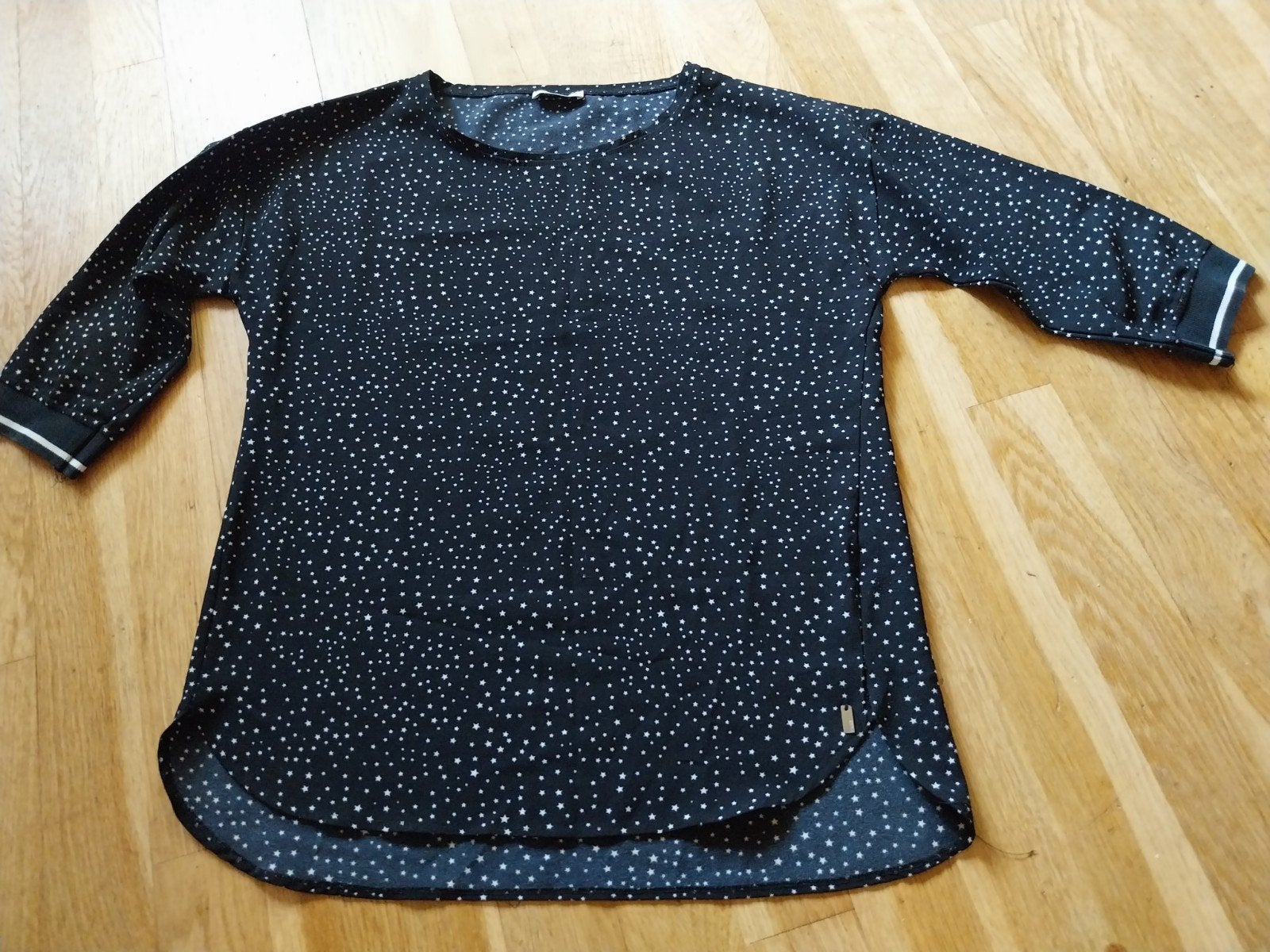 ZWART EIT SHIRT ZGAN, Ophalen of Verzenden, Zo goed als nieuw, Zwart, Korte mouw