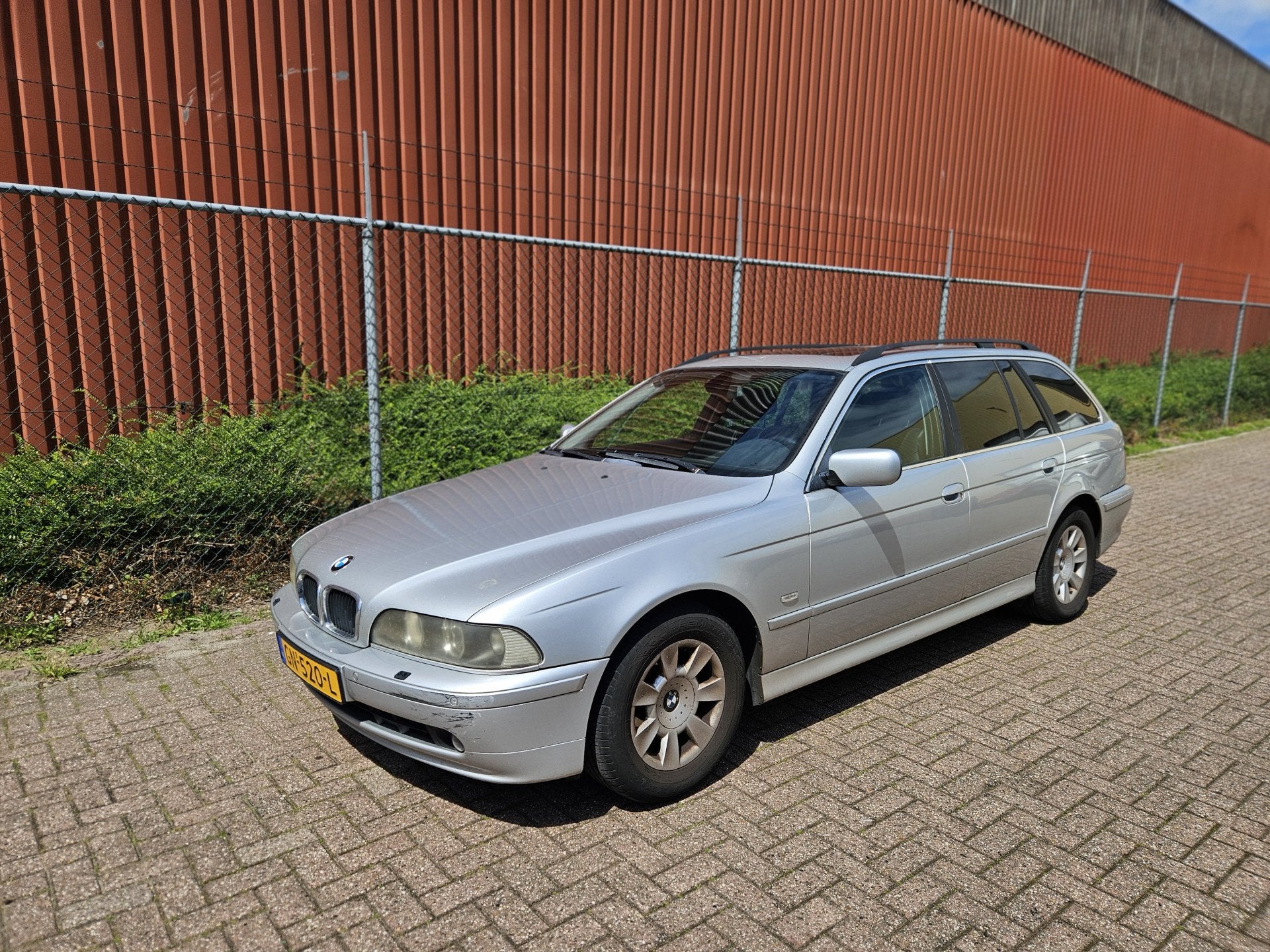 BMW 5 Serie 520i Touring Executive (bj 2000, automaat), Auto's, Achterwielaandrijving, 10 km/l, Stationwagon, 170 pk